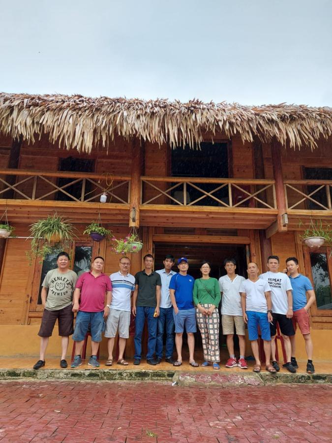 Flower Hmong Homestay バクハ エクステリア 写真