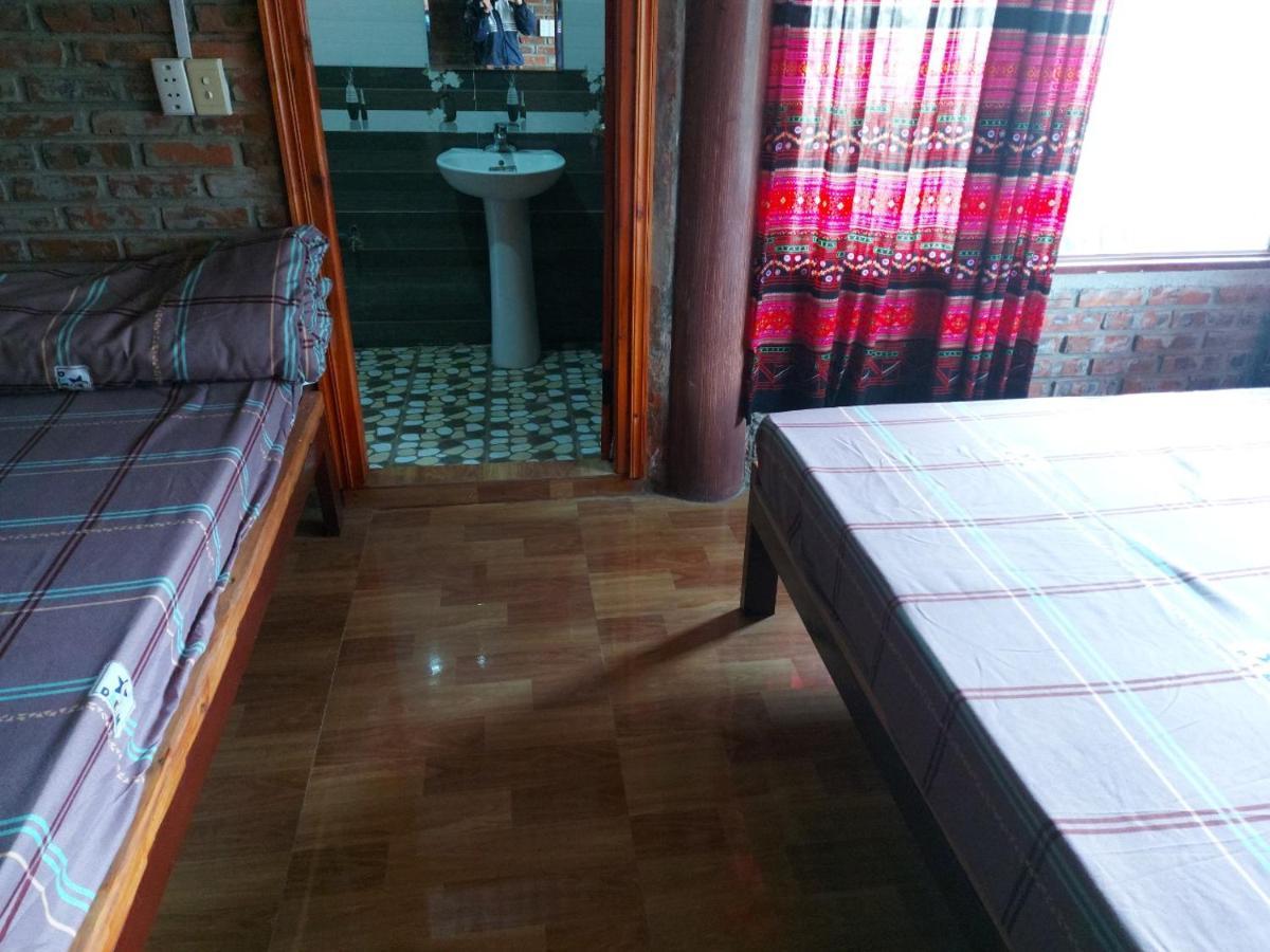 Flower Hmong Homestay バクハ エクステリア 写真