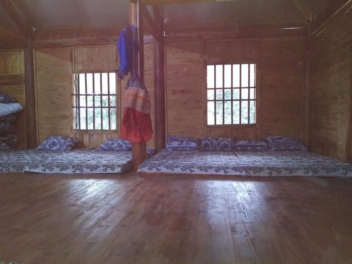 Flower Hmong Homestay バクハ エクステリア 写真