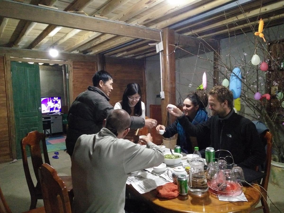 Flower Hmong Homestay バクハ エクステリア 写真
