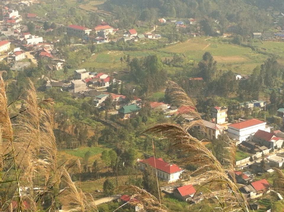 Flower Hmong Homestay バクハ エクステリア 写真