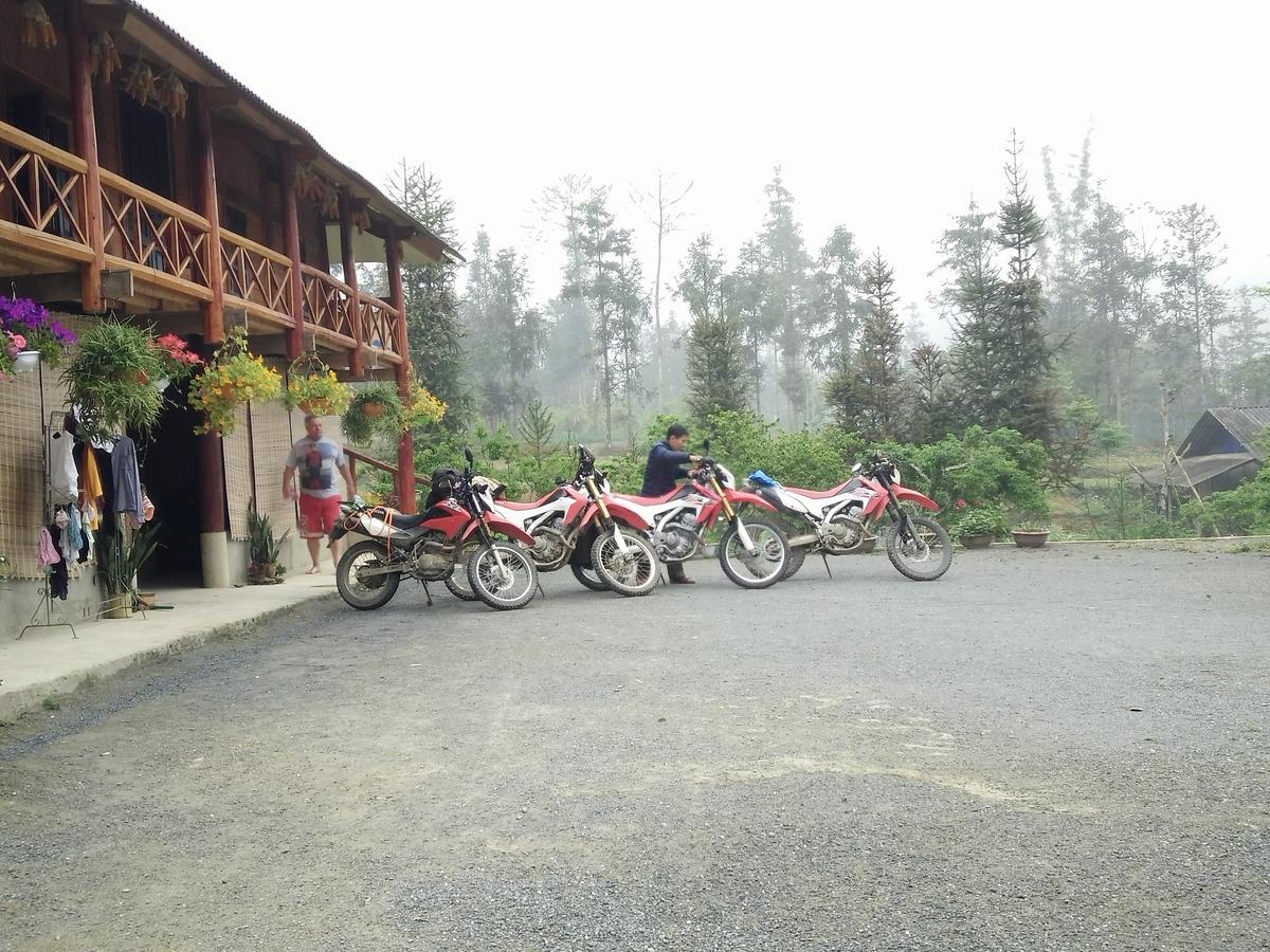 Flower Hmong Homestay バクハ エクステリア 写真