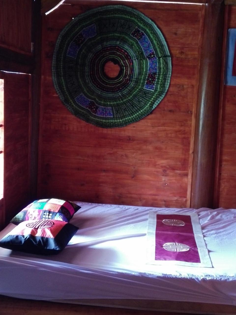 Flower Hmong Homestay バクハ エクステリア 写真