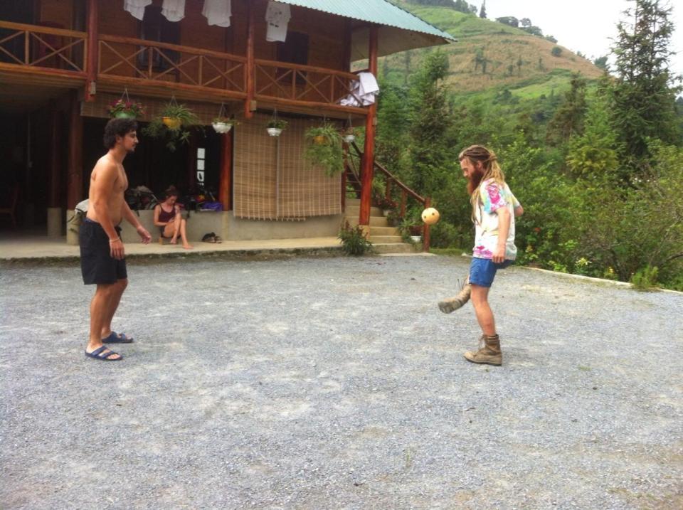 Flower Hmong Homestay バクハ エクステリア 写真
